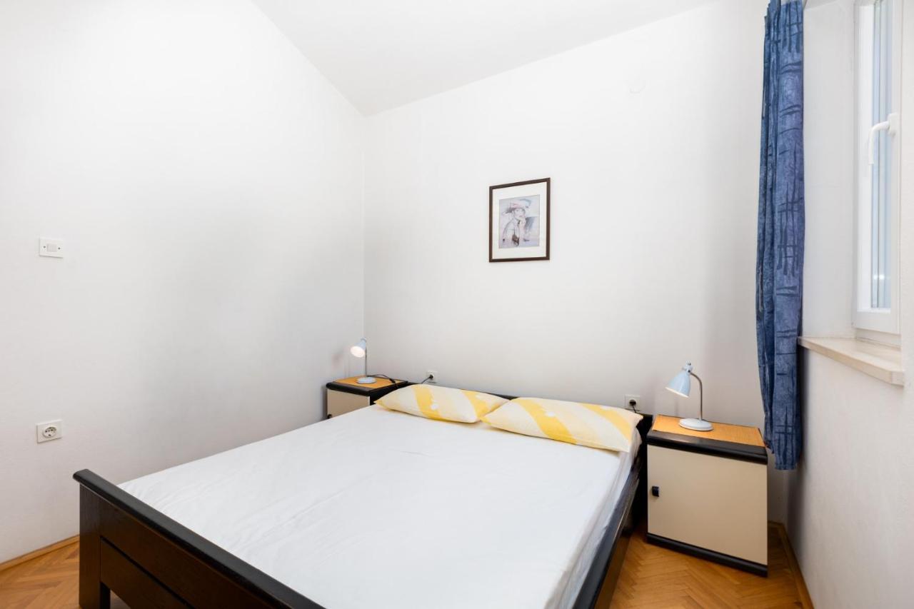 Apartments Mrak Punat Bagian luar foto
