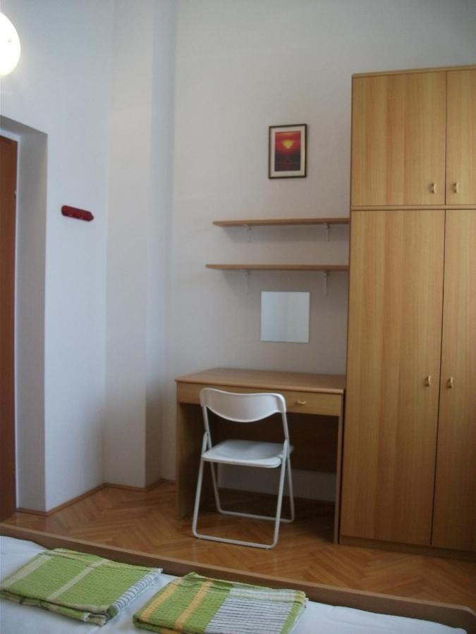 Apartments Mrak Punat Bagian luar foto